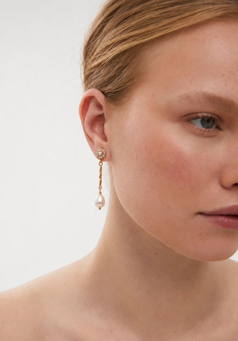 Anne Pearl Earrings