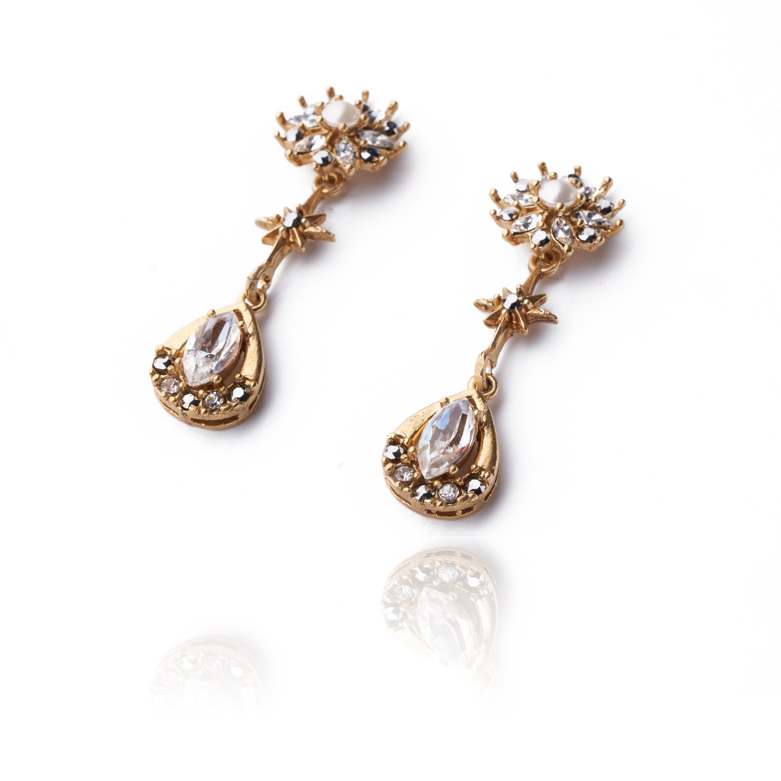 Époque Hanging Earrings